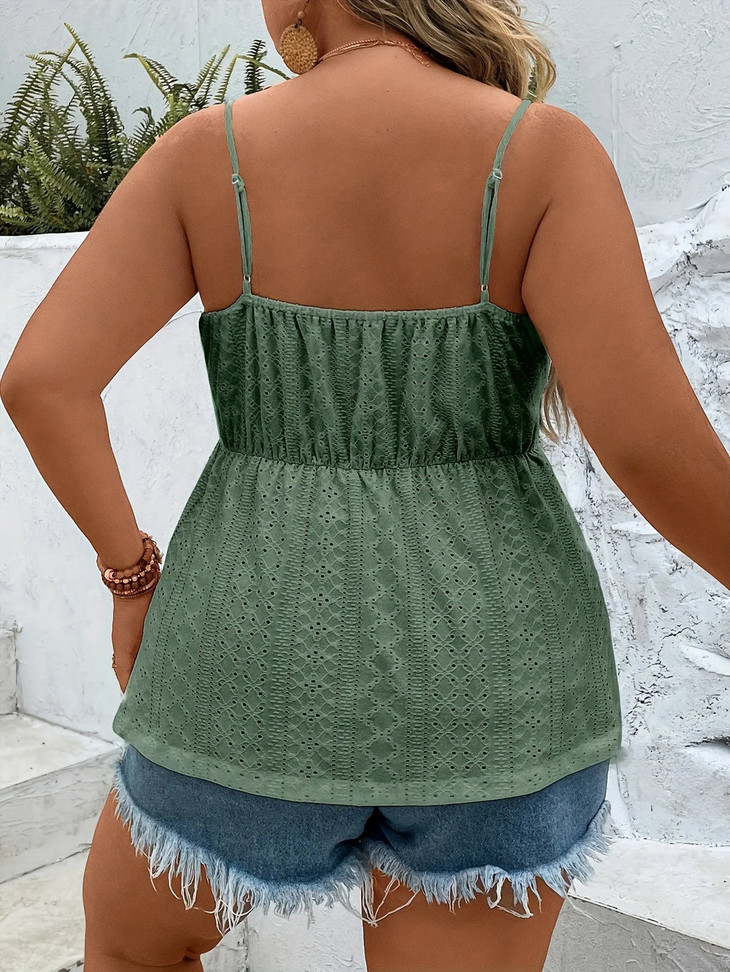 Plus Size Elegant Women's V-Neck Summer Top